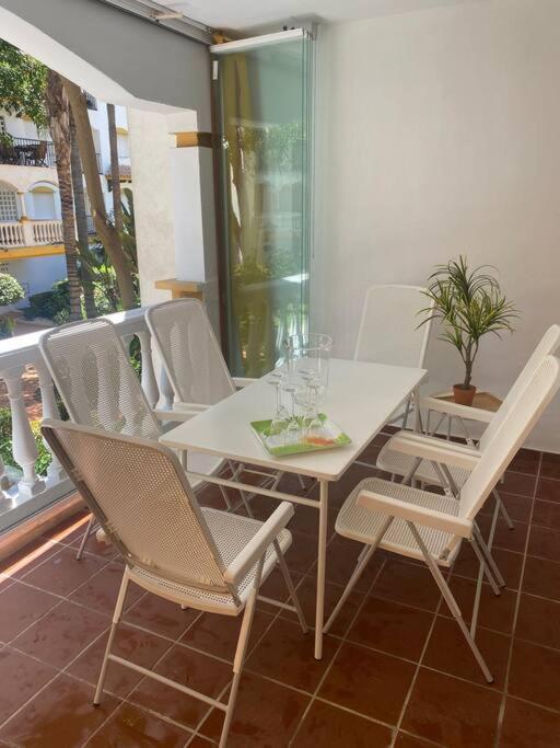 Apartamento Apartamento En Marbella, Residencial La Dama De Noche