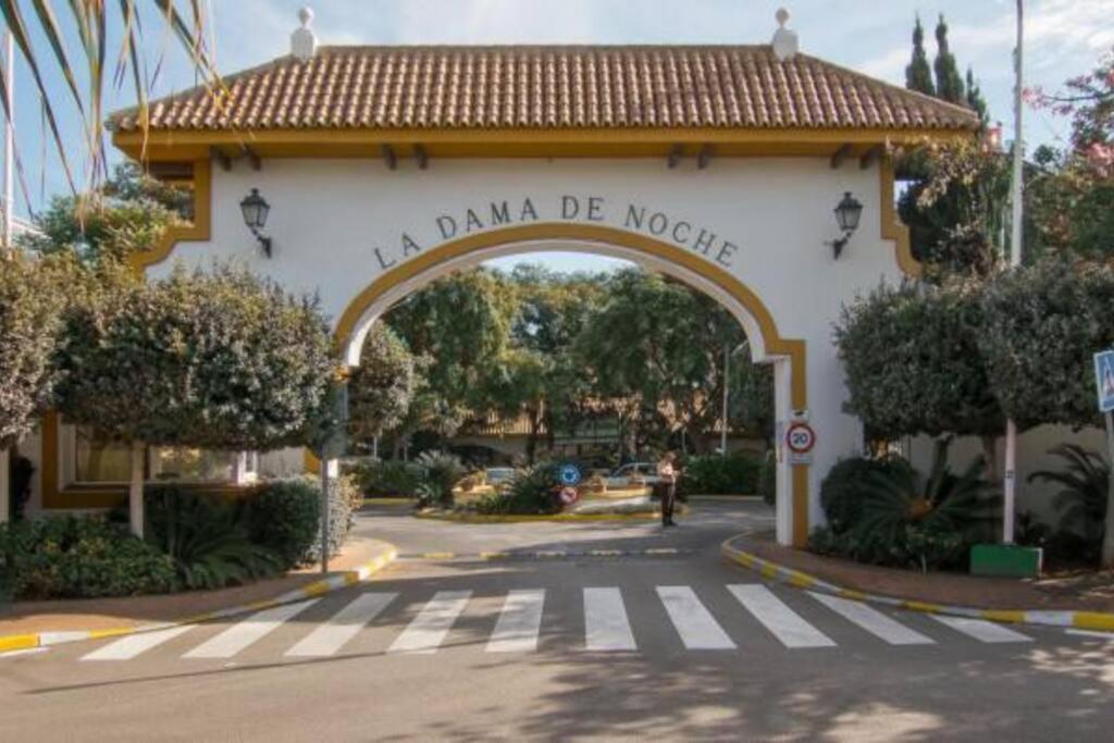 Apartamento Apartamento En Marbella, Residencial La Dama De Noche